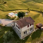 Edelia Villa *